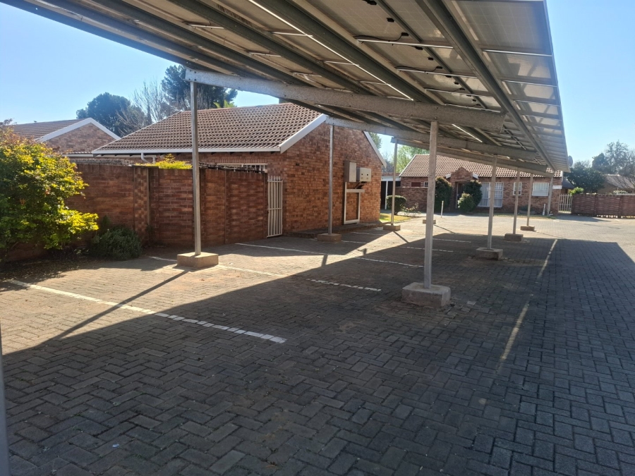 3 Bedroom Property for Sale in Universitas Free State